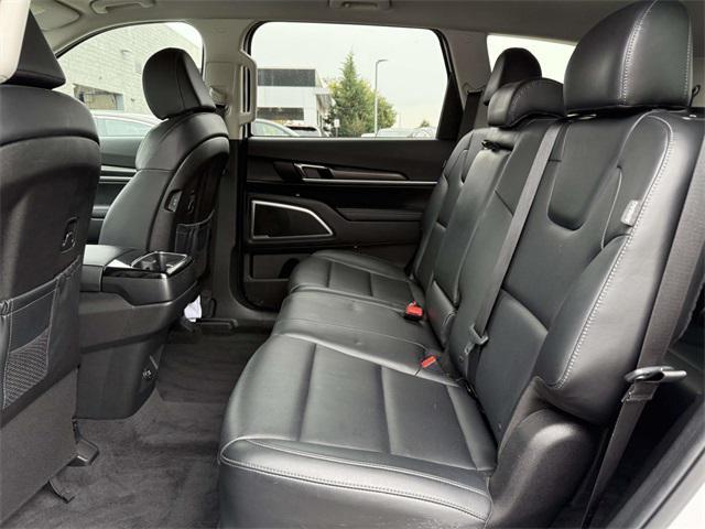 used 2024 Kia Telluride car, priced at $32,400