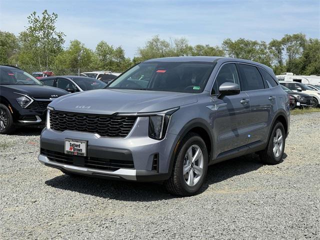 new 2025 Kia Sorento car, priced at $32,030