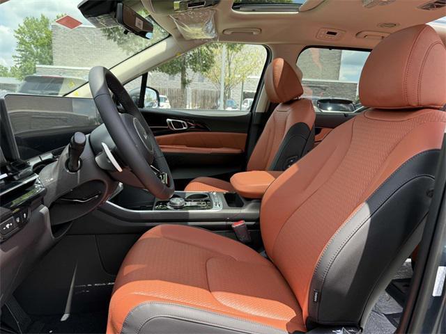 new 2026 Kia Carnival Hybrid car, priced at $53,913