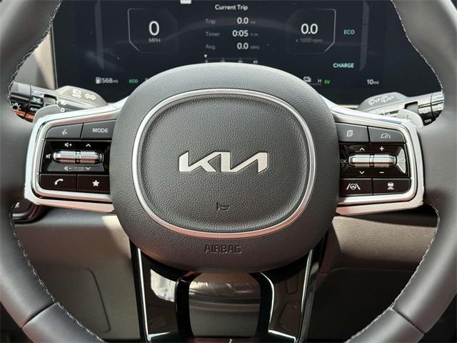 new 2026 Kia Carnival Hybrid car, priced at $53,913