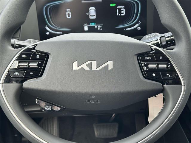 new 2025 Kia Niro car, priced at $27,003