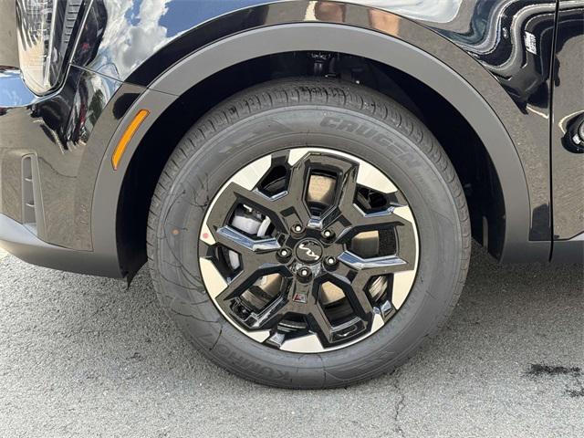new 2025 Kia Sorento car, priced at $36,715