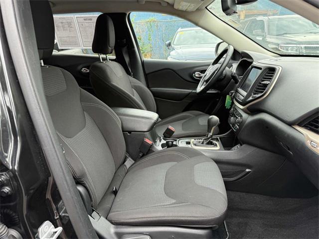 used 2015 Jeep Cherokee car, priced at $9,000
