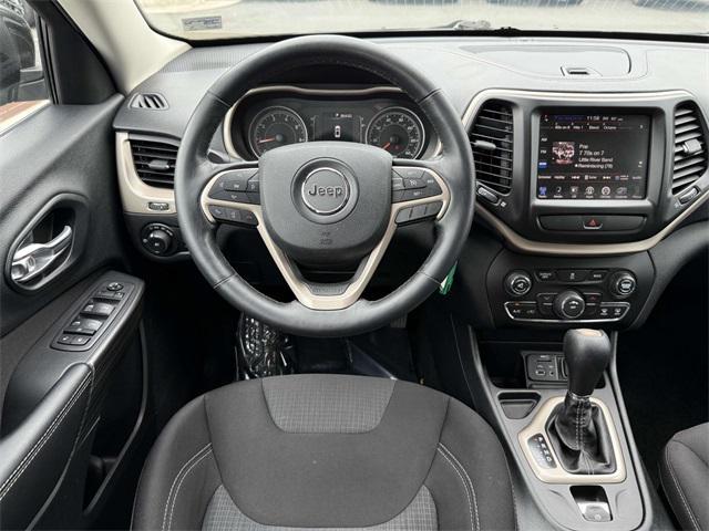 used 2015 Jeep Cherokee car, priced at $9,000