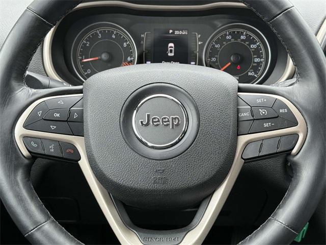 used 2015 Jeep Cherokee car, priced at $9,000