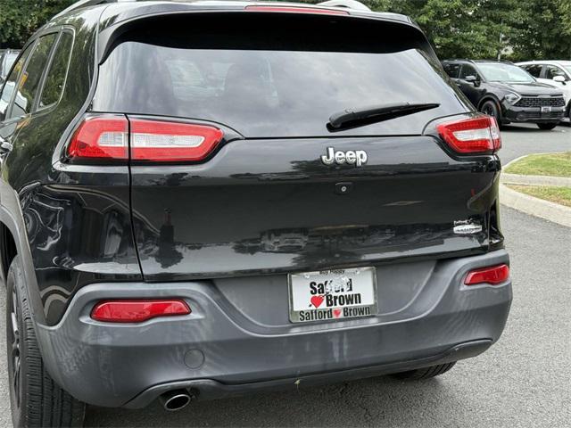 used 2015 Jeep Cherokee car, priced at $9,000