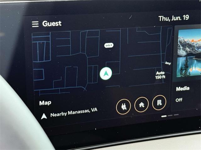 new 2025 Kia Sorento Plug-In Hybrid car, priced at $52,164
