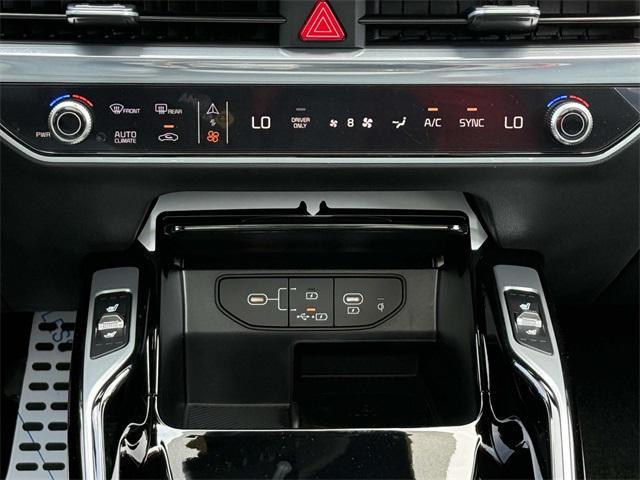 new 2025 Kia Sorento Plug-In Hybrid car, priced at $52,164