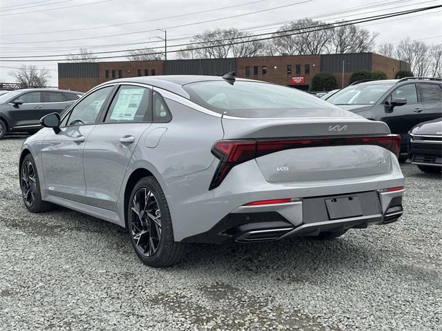 new 2025 Kia K5 car, priced at $28,006