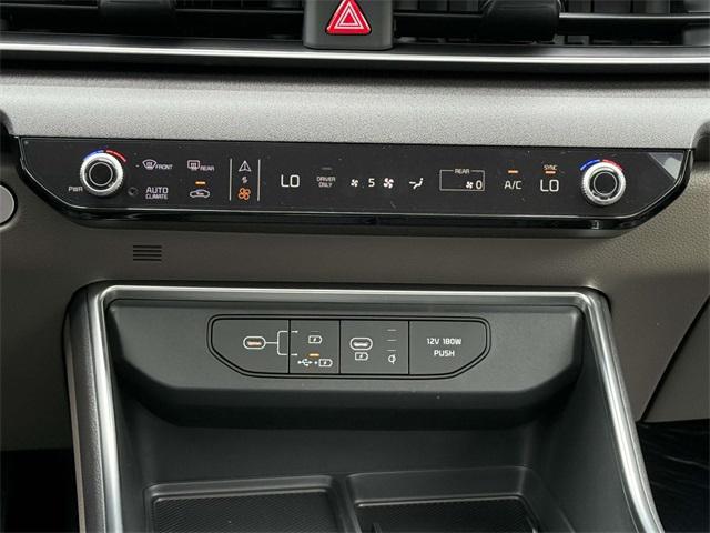 new 2026 Kia Carnival Hybrid car, priced at $47,274
