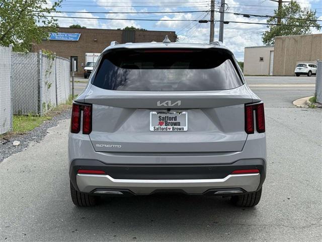 new 2025 Kia Sorento car, priced at $38,350