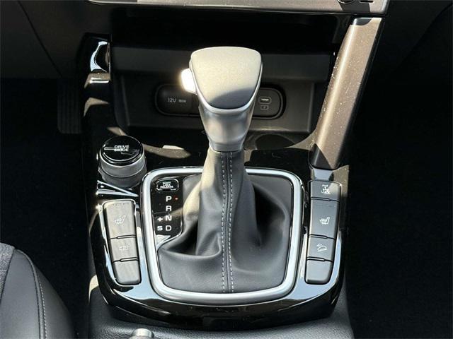 new 2025 Kia Seltos car, priced at $27,335