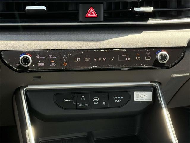 new 2026 Kia Carnival Hybrid car, priced at $42,570