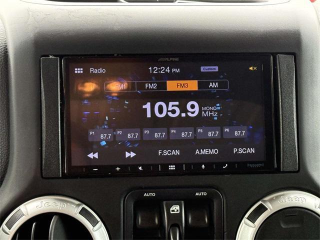 used 2015 Jeep Wrangler Unlimited car, priced at $20,732