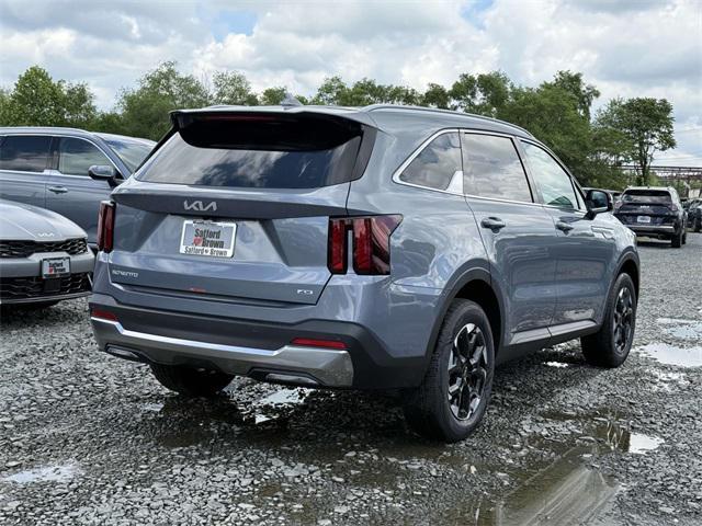 new 2025 Kia Sorento car, priced at $36,715