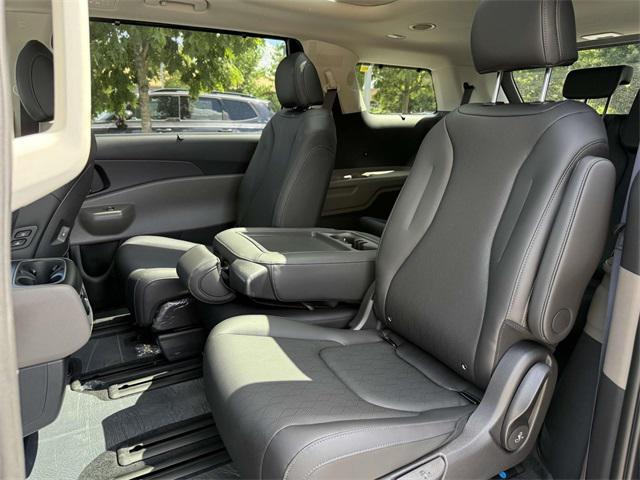 new 2026 Kia Carnival Hybrid car, priced at $47,274