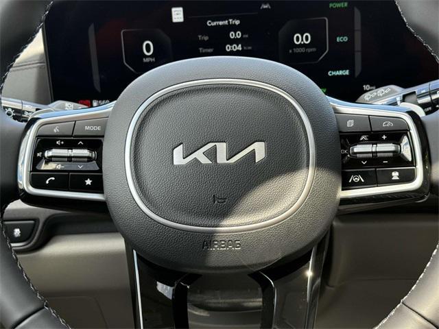 new 2026 Kia Carnival Hybrid car, priced at $47,274