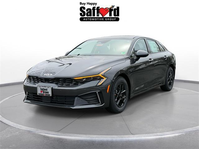 new 2025 Kia K5 car, priced at $25,981