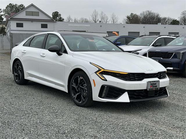 new 2025 Kia K5 car, priced at $32,196