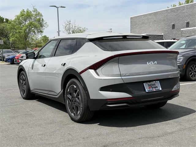 new 2025 Kia EV6 car, priced at $47,140
