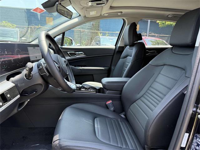 new 2025 Kia Sportage Hybrid car, priced at $37,490
