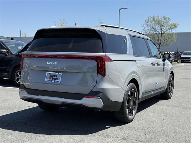 new 2025 Kia Carnival car, priced at $40,900