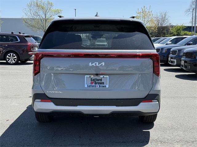 new 2025 Kia Carnival car, priced at $40,900