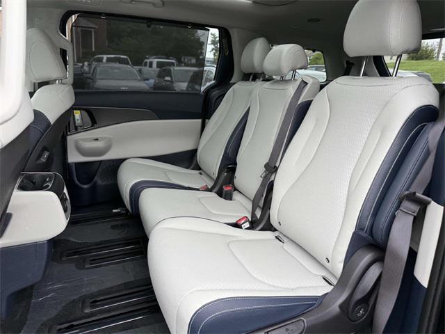 new 2026 Kia Carnival car, priced at $49,179