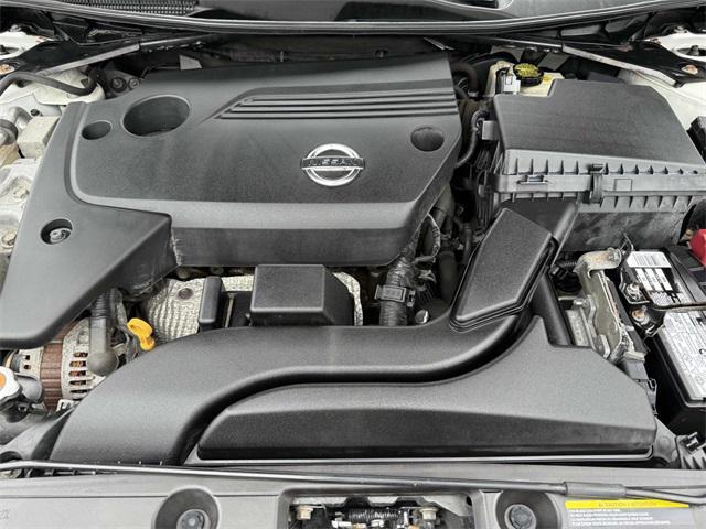 used 2014 Nissan Altima car, priced at $5,000