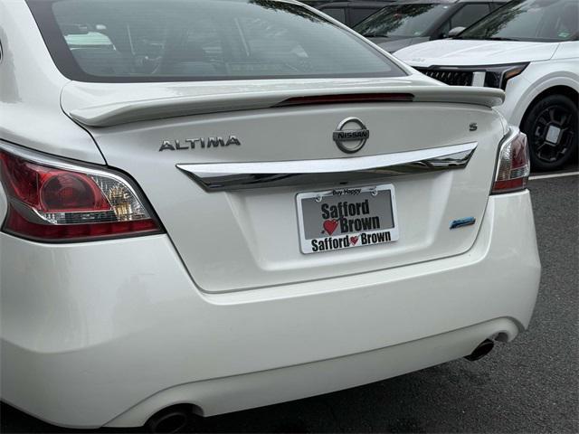 used 2014 Nissan Altima car, priced at $5,000