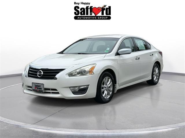used 2014 Nissan Altima car, priced at $5,000