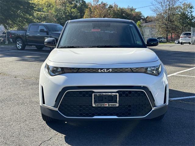 new 2025 Kia Soul car, priced at $20,726