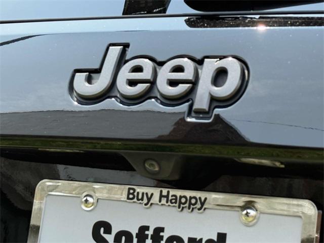 used 2019 Jeep Grand Cherokee car, priced at $23,243