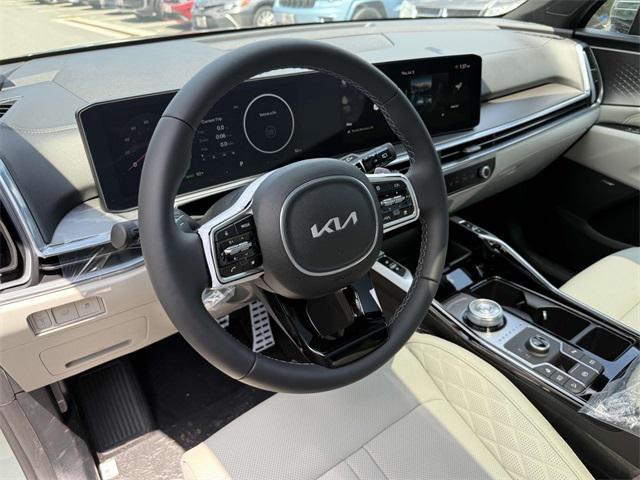 new 2025 Kia Sorento Hybrid car, priced at $46,185