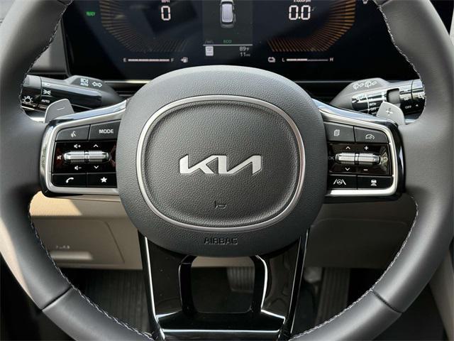 new 2026 Kia Carnival Hybrid car, priced at $39,982