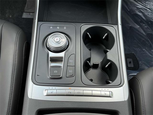 new 2026 Kia Carnival Hybrid car, priced at $39,982