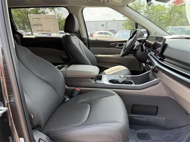 new 2026 Kia Carnival Hybrid car, priced at $39,982