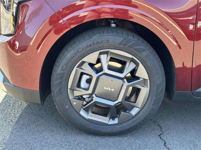 new 2025 Kia Carnival Hybrid car, priced at $46,644