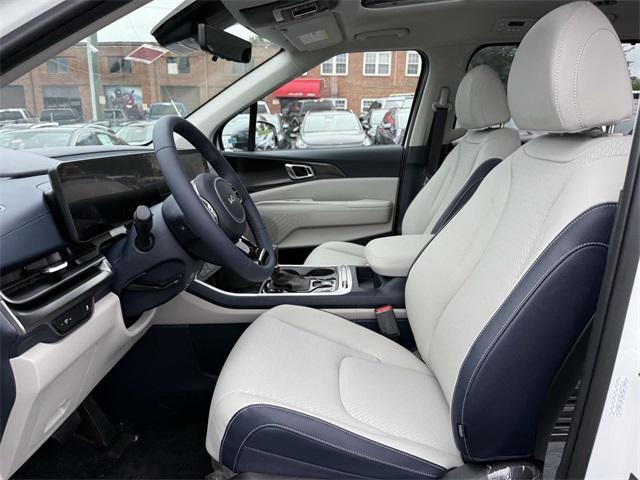 new 2026 Kia Carnival car, priced at $49,649