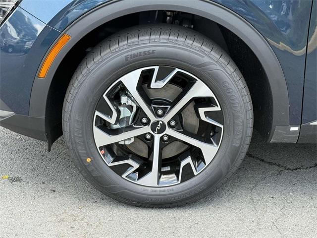 new 2025 Kia Sportage Hybrid car, priced at $34,030