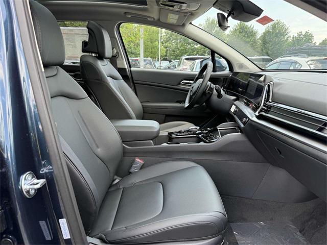 new 2025 Kia Sportage Hybrid car, priced at $34,030