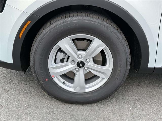 new 2026 Kia Sorento car, priced at $32,400