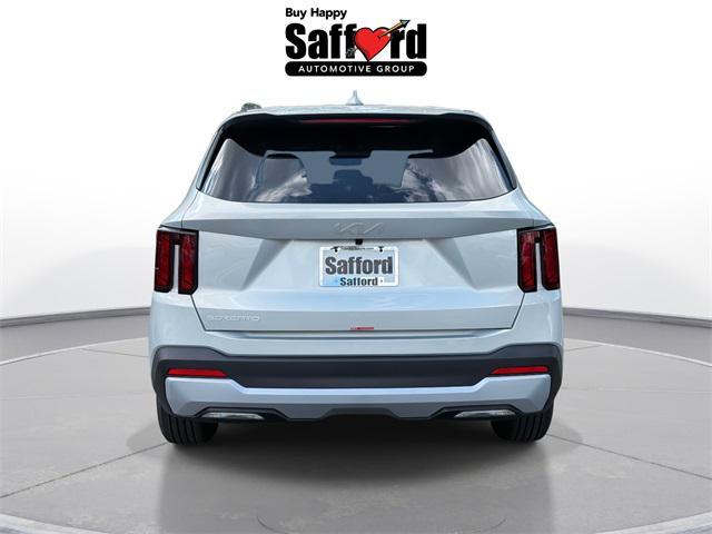 new 2026 Kia Sorento car, priced at $32,400