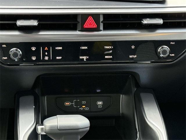 new 2026 Kia Sorento car, priced at $32,400