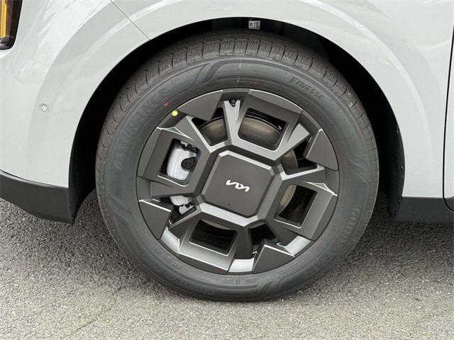 new 2026 Kia Carnival Hybrid car, priced at $46,347