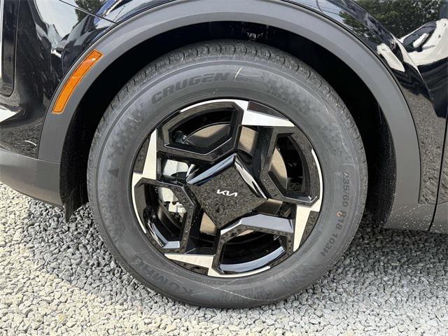 new 2026 Kia Sportage car, priced at $32,065