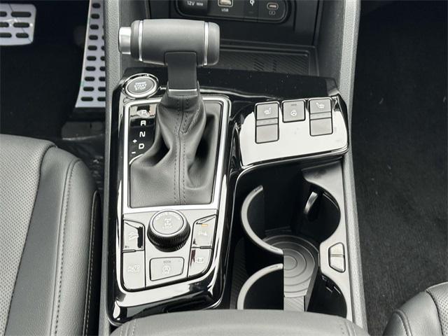new 2025 Kia Sportage car, priced at $36,186