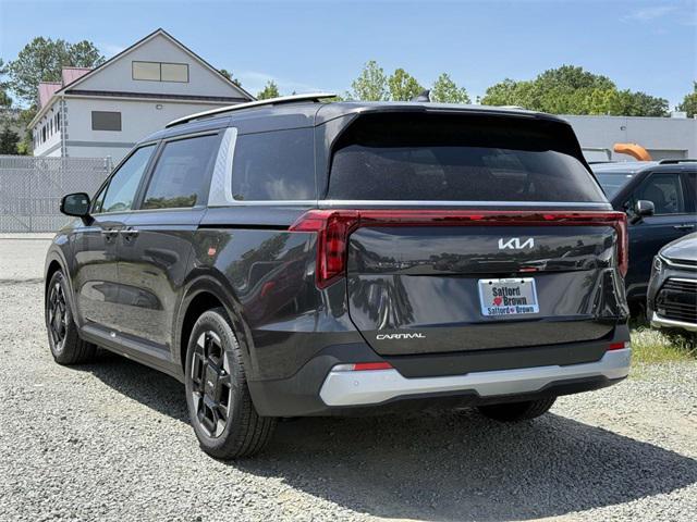 new 2025 Kia Carnival car, priced at $39,765