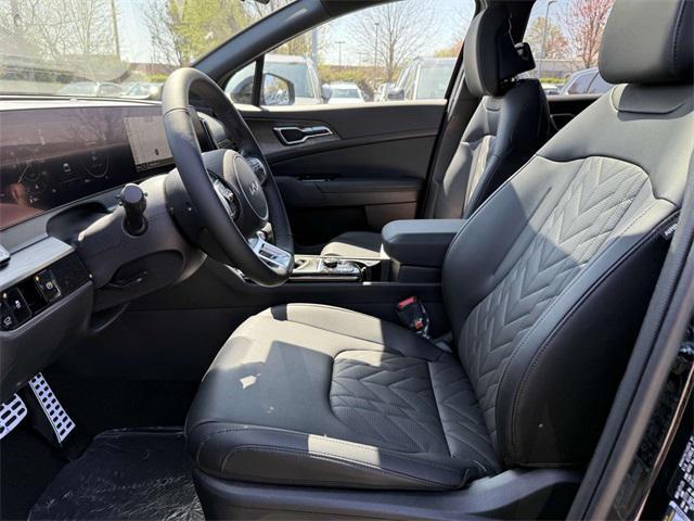 new 2025 Kia Sportage car, priced at $37,406