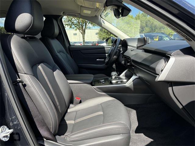 used 2025 Mazda CX-90 car, priced at $31,300